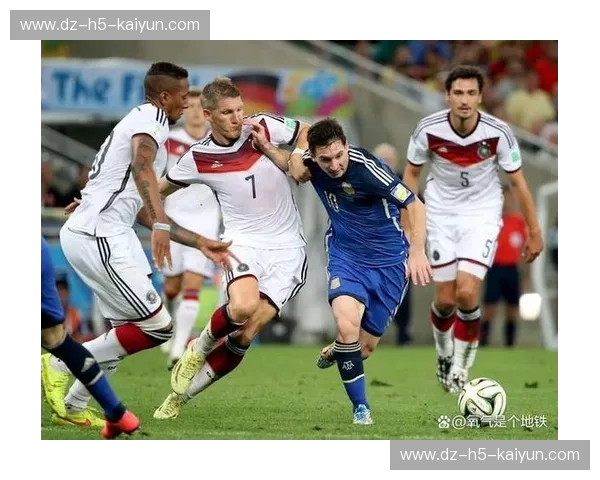 德国vs阿根廷：绿茵场上的史诗对决，重温那些令人窒息的瞬间！